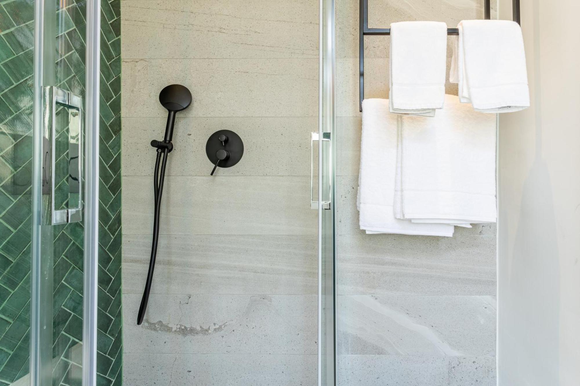 Gralhas Suites Lisbon Exterior photo