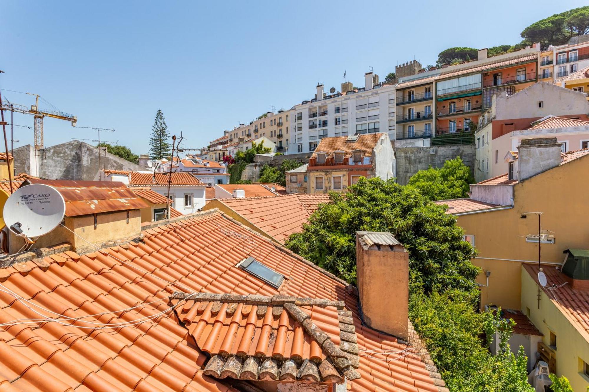 Gralhas Suites Lisbon Exterior photo