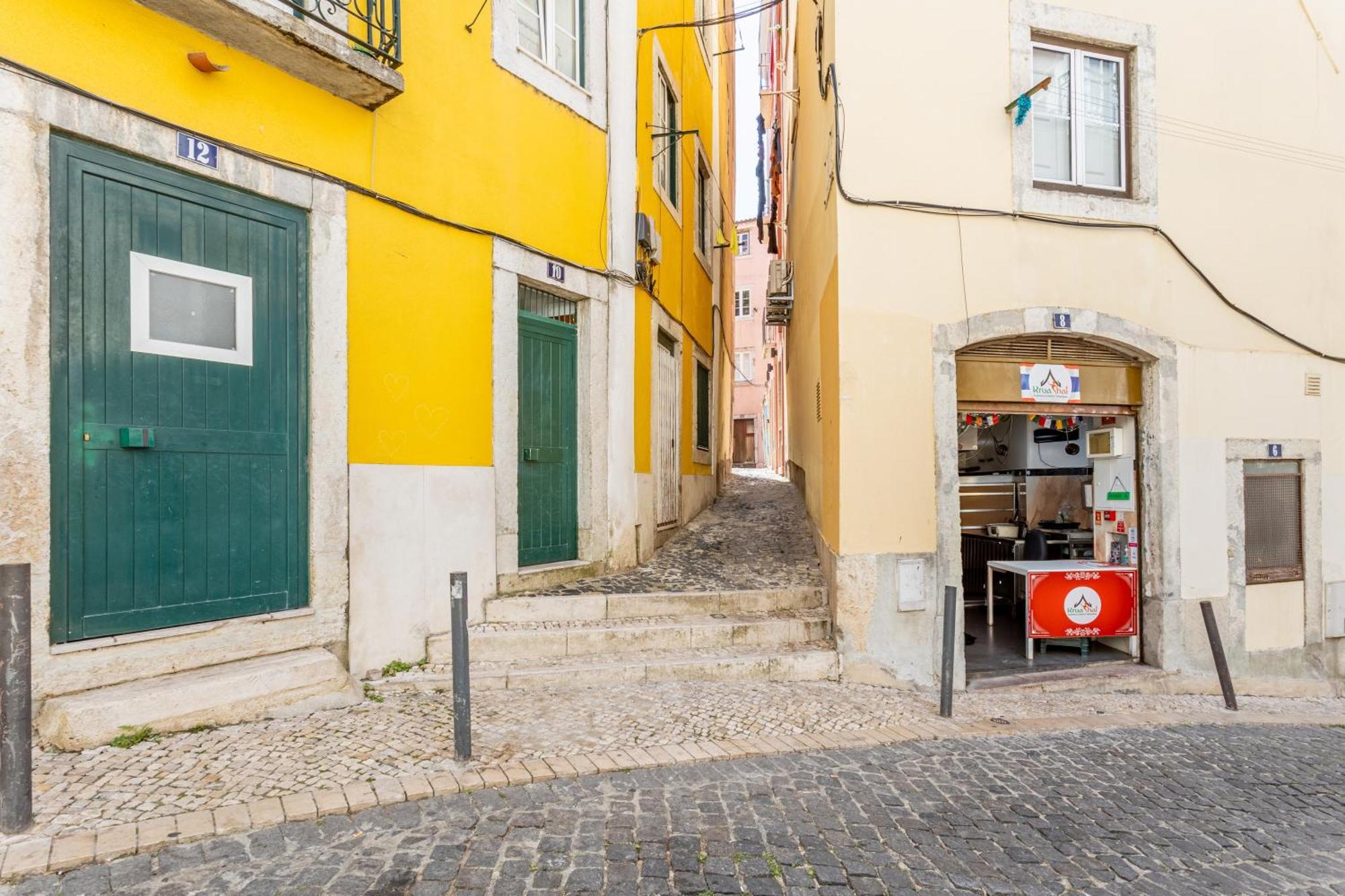 Gralhas Suites Lisbon Exterior photo